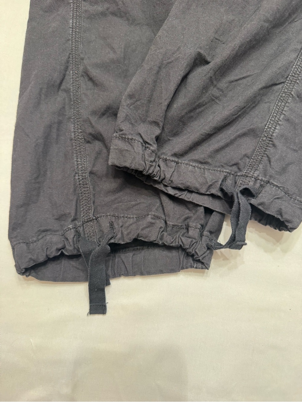 American Eagle Outfitters Black Cargo Jogger Pants - Picture 6 of 6